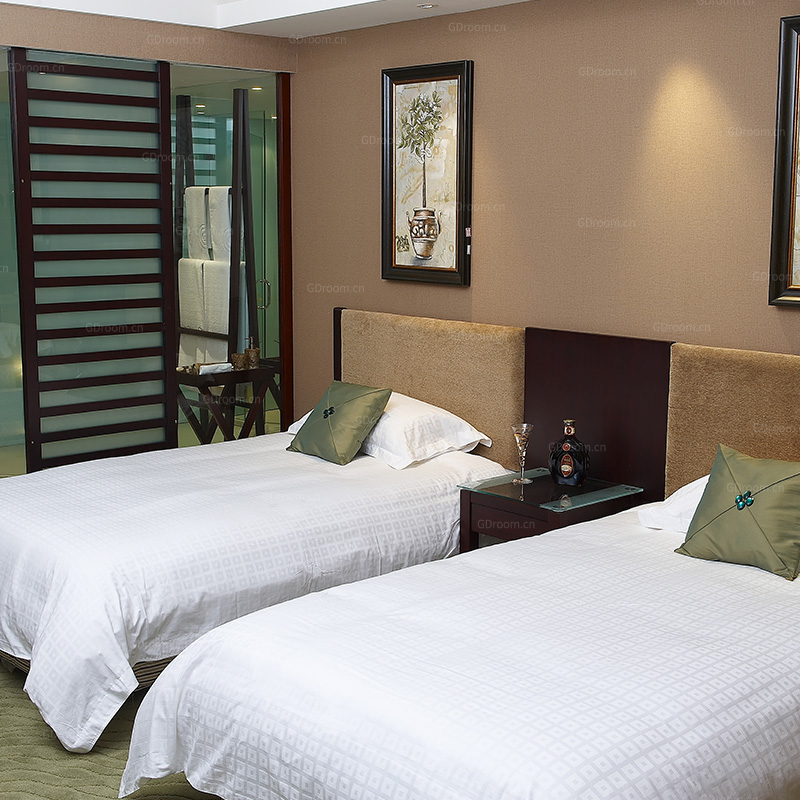 回字格60S纯棉客房床品套件