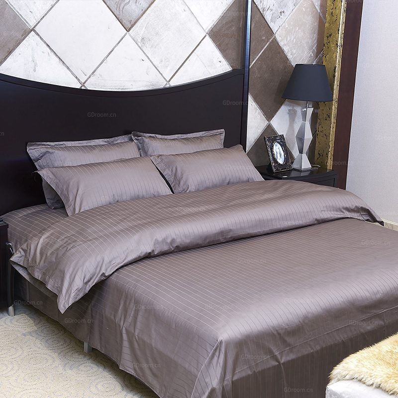 有色条纹酒店床品